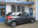 Kia-Venga-25